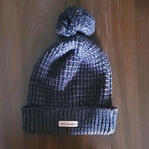 COLUMBIA WOMEN BEANIE